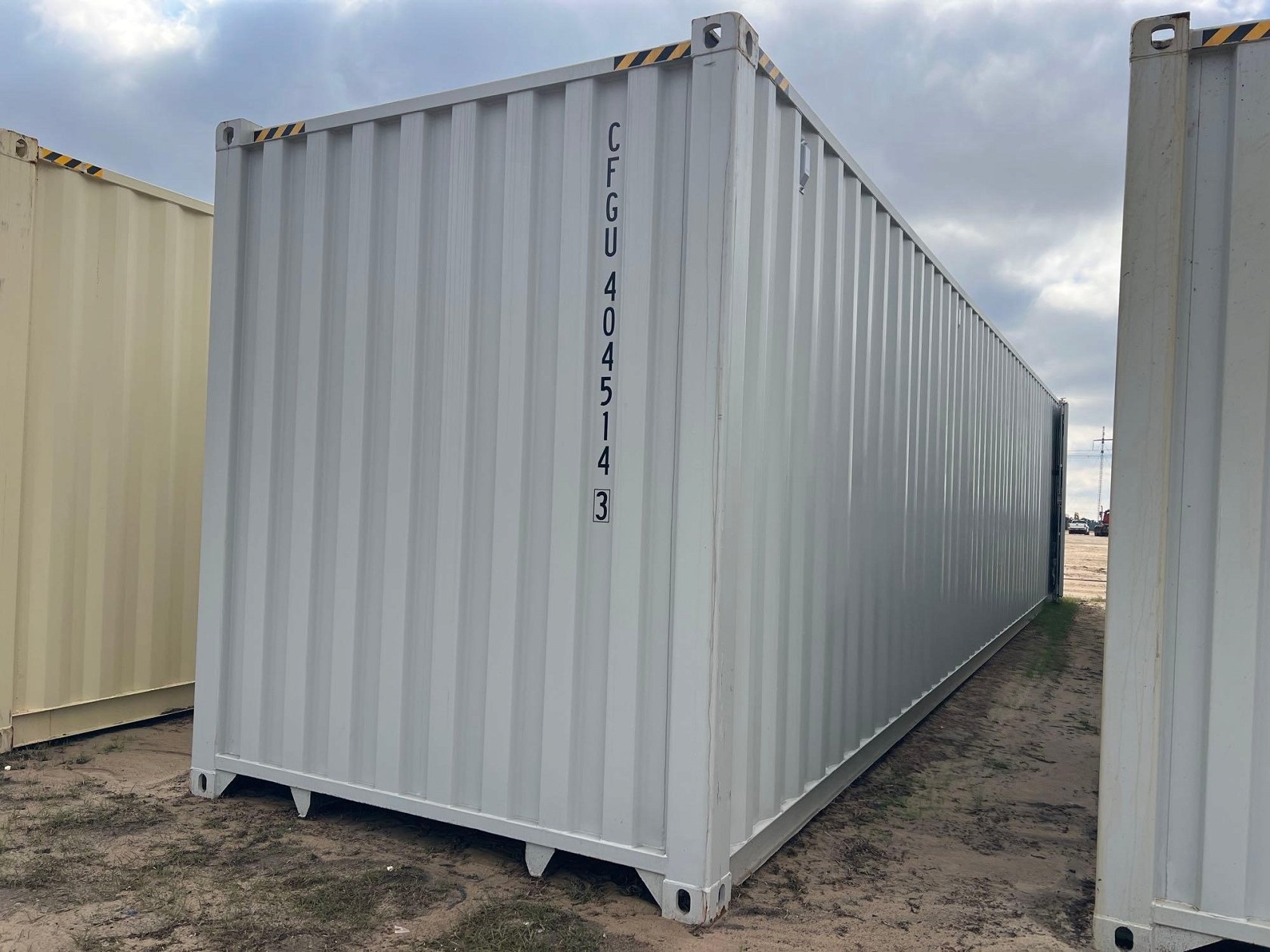 40' CONTAINER