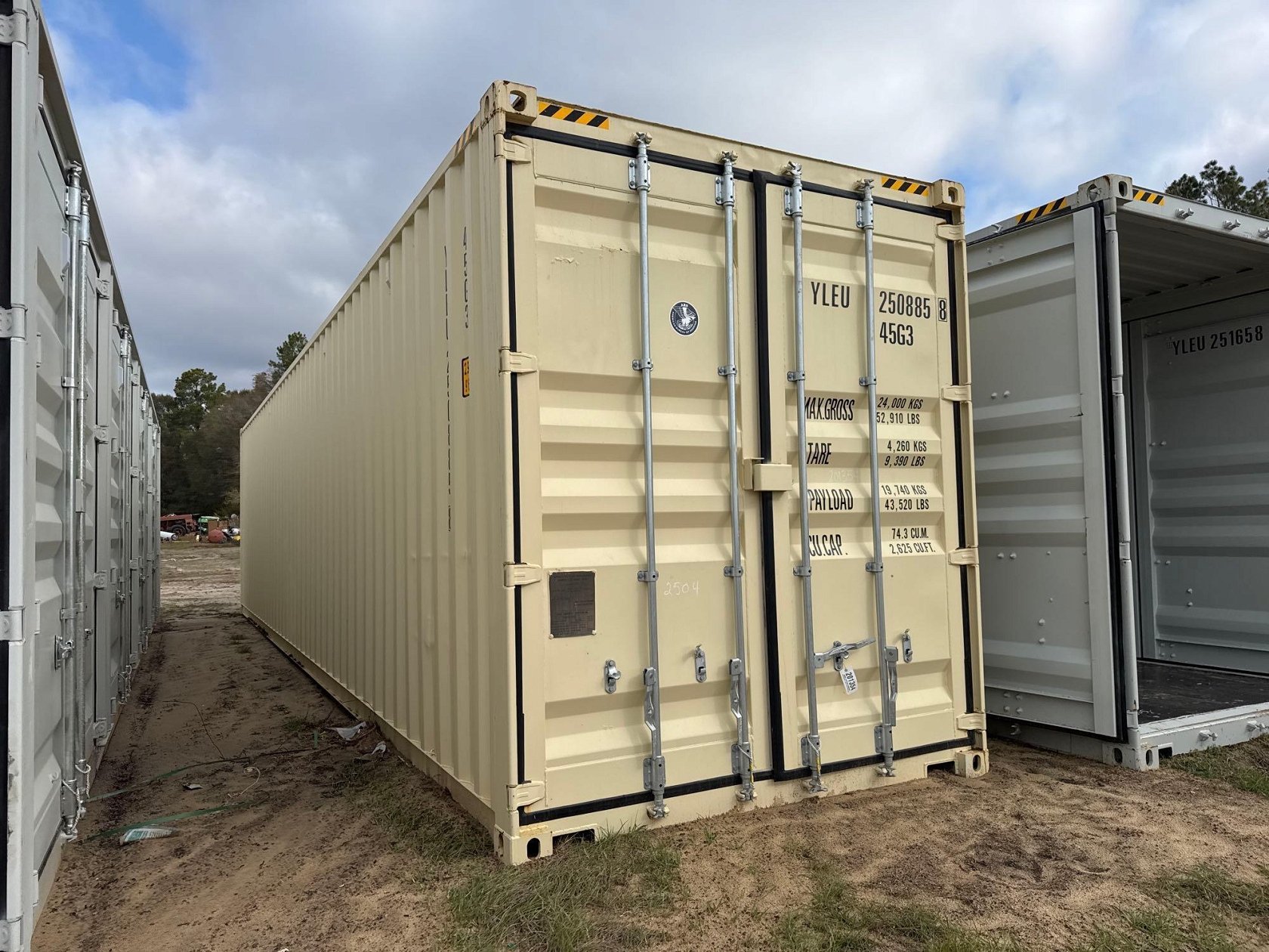40' CONTAINER