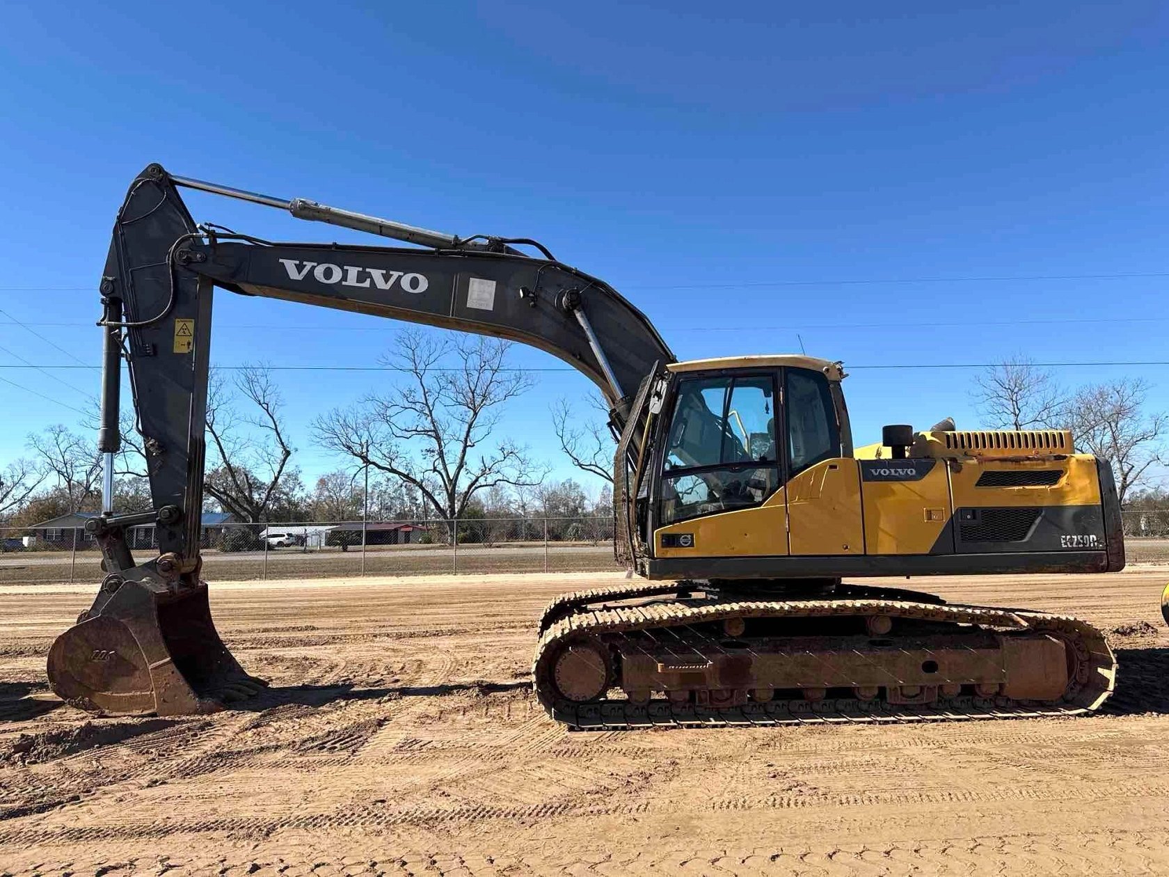 Ec250dl 2013 VOLVO EC250DL EXCAVATOR