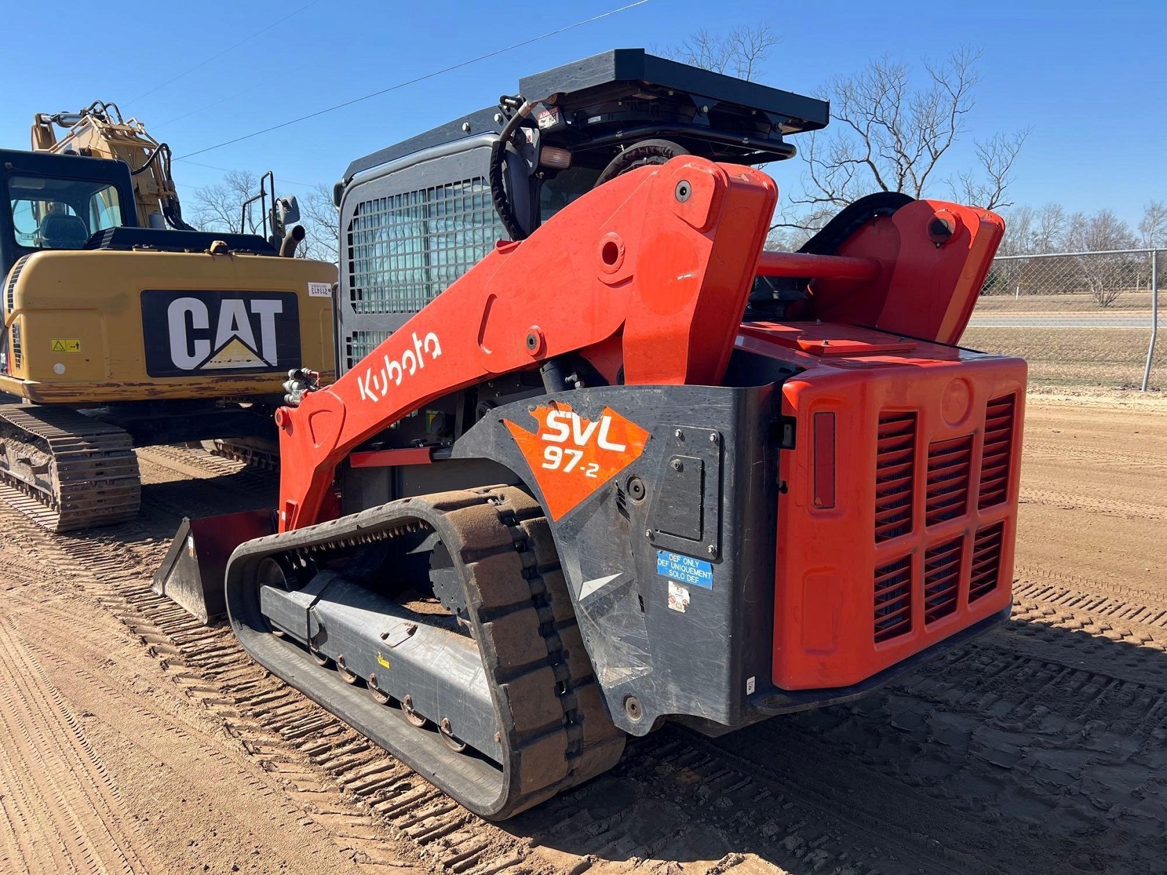 KUBOTA SVL97-2 SKID STEER