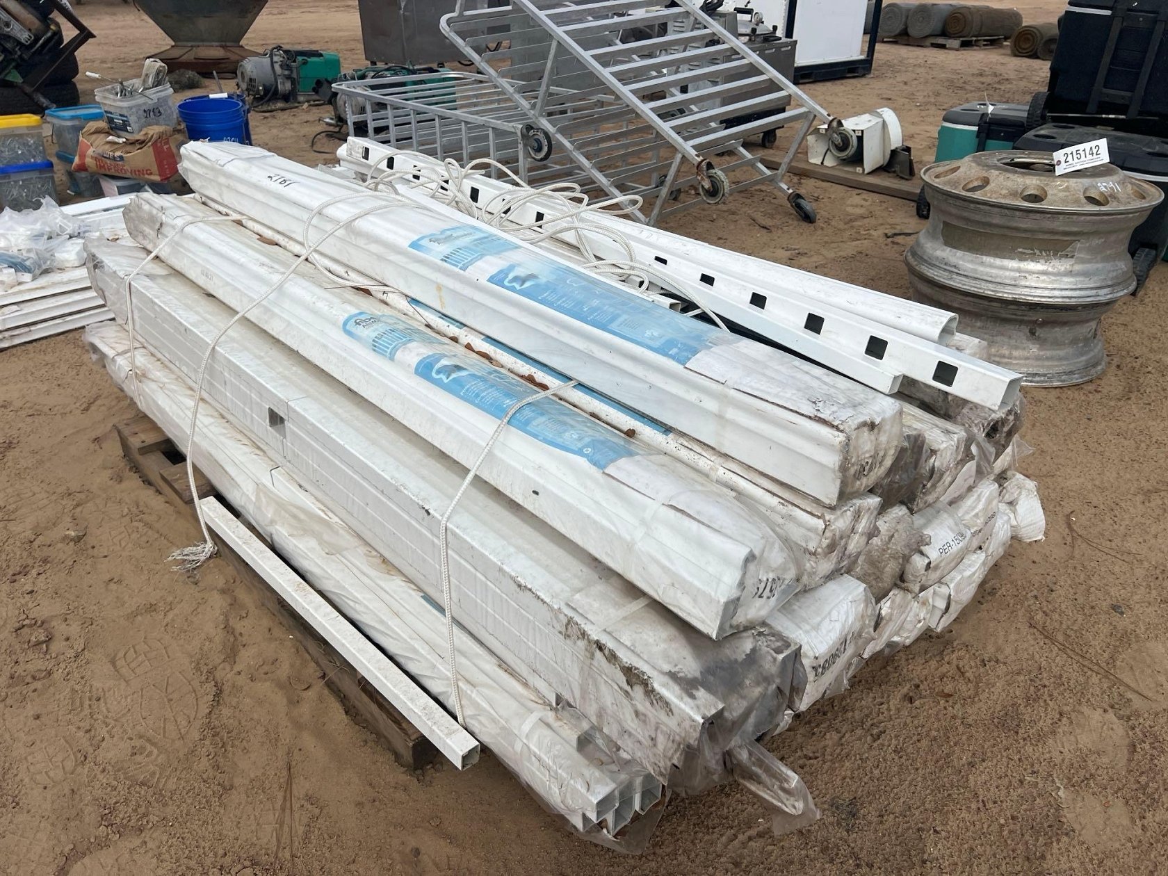 Armorguard Railing APPROX (25) ASSORTED ARMORGUARD COMPOSITE RAILING