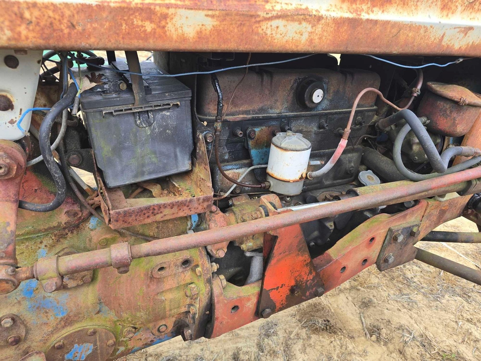 Ford 900 Engine FORD 900 SERIES HI-CROP TRACTOR