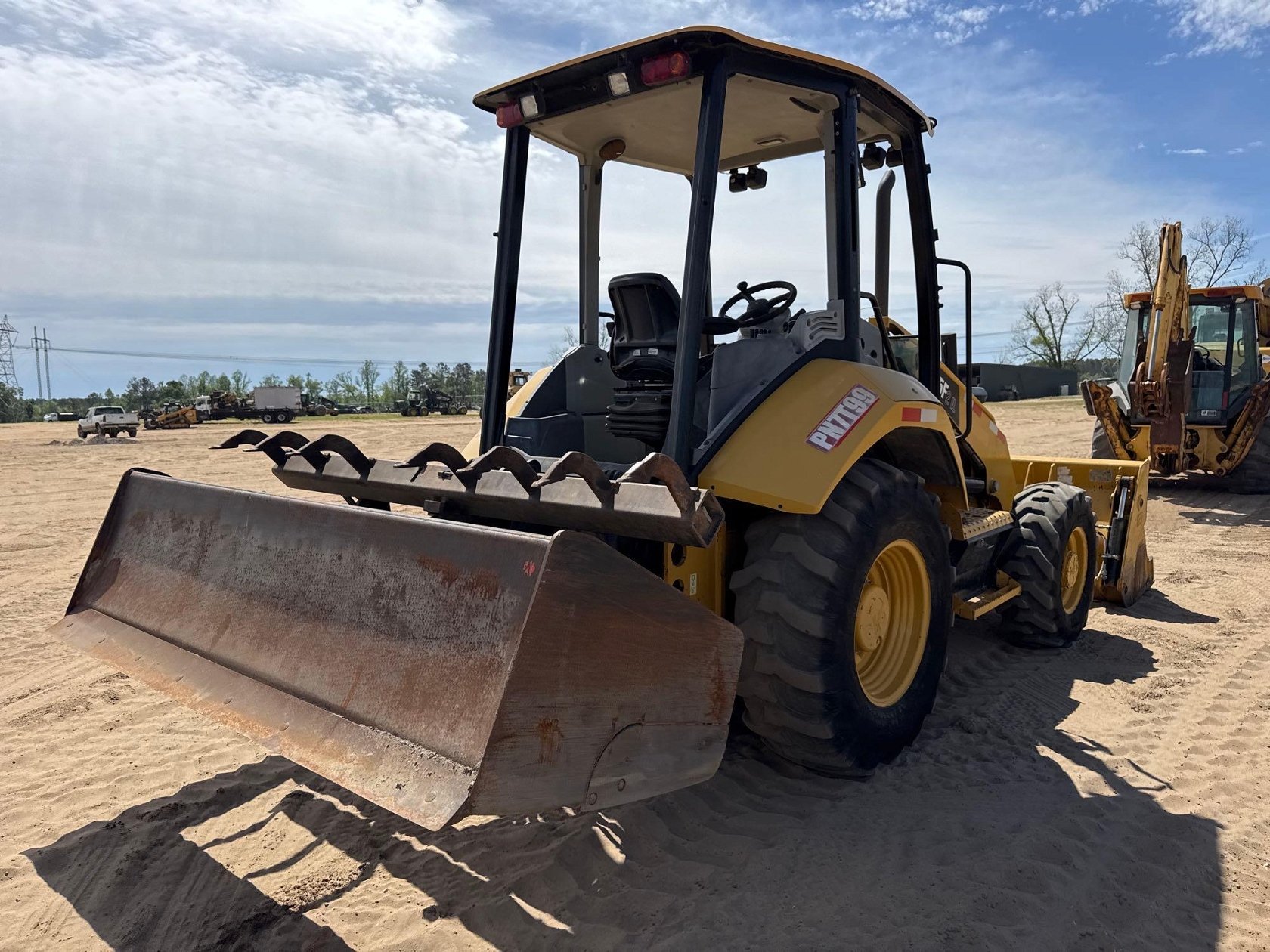 2018 CATERPILLAR 415F2 IL BACKHOE