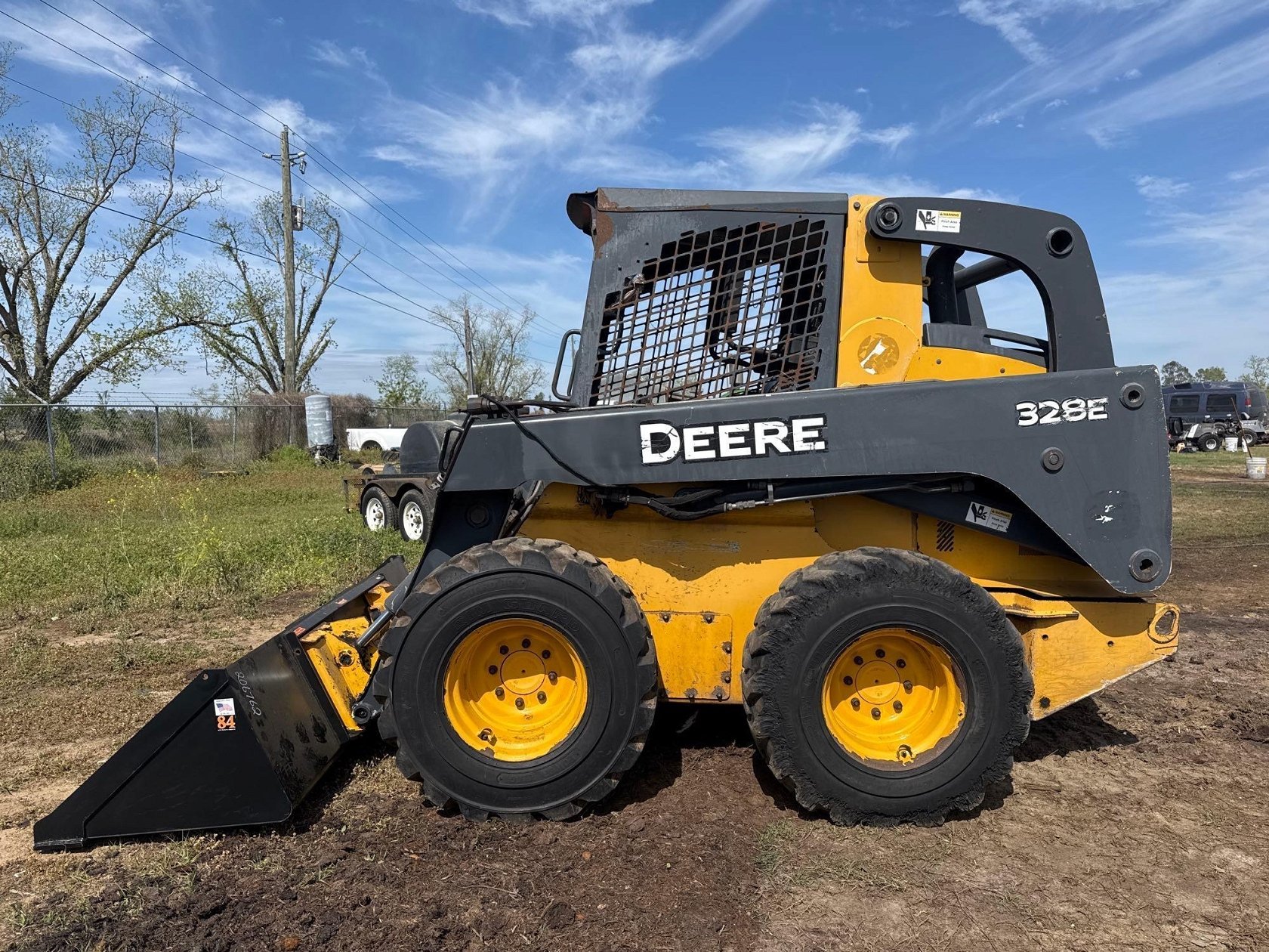 2015 JOHN DEERE 328E SKID STEER