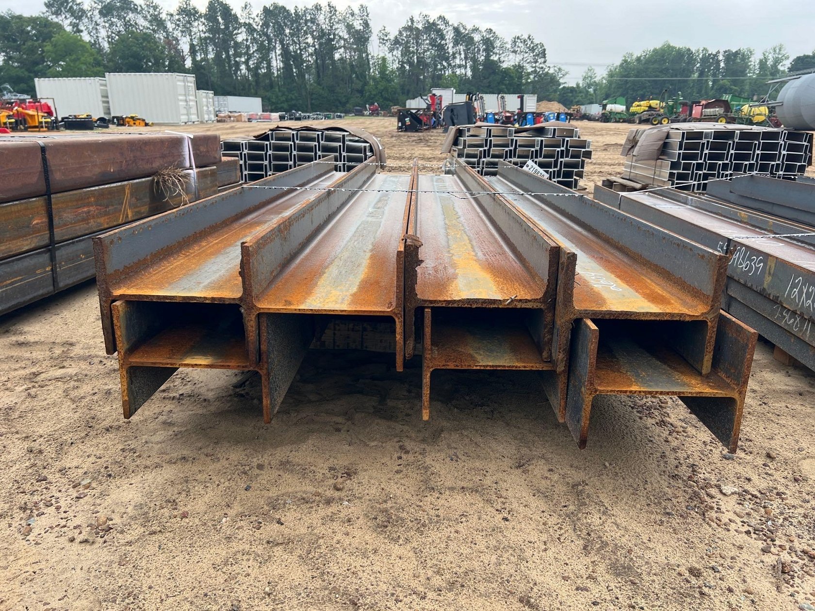 (APPROX. 8) 10 X 33 X 110" I BEAMS
