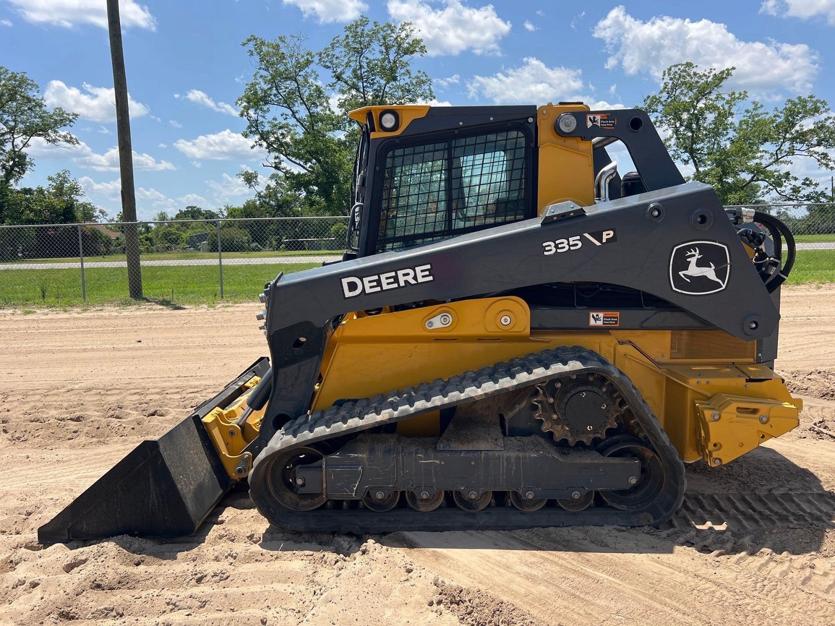 2025 JOHN DEERE 335P SKID STEER