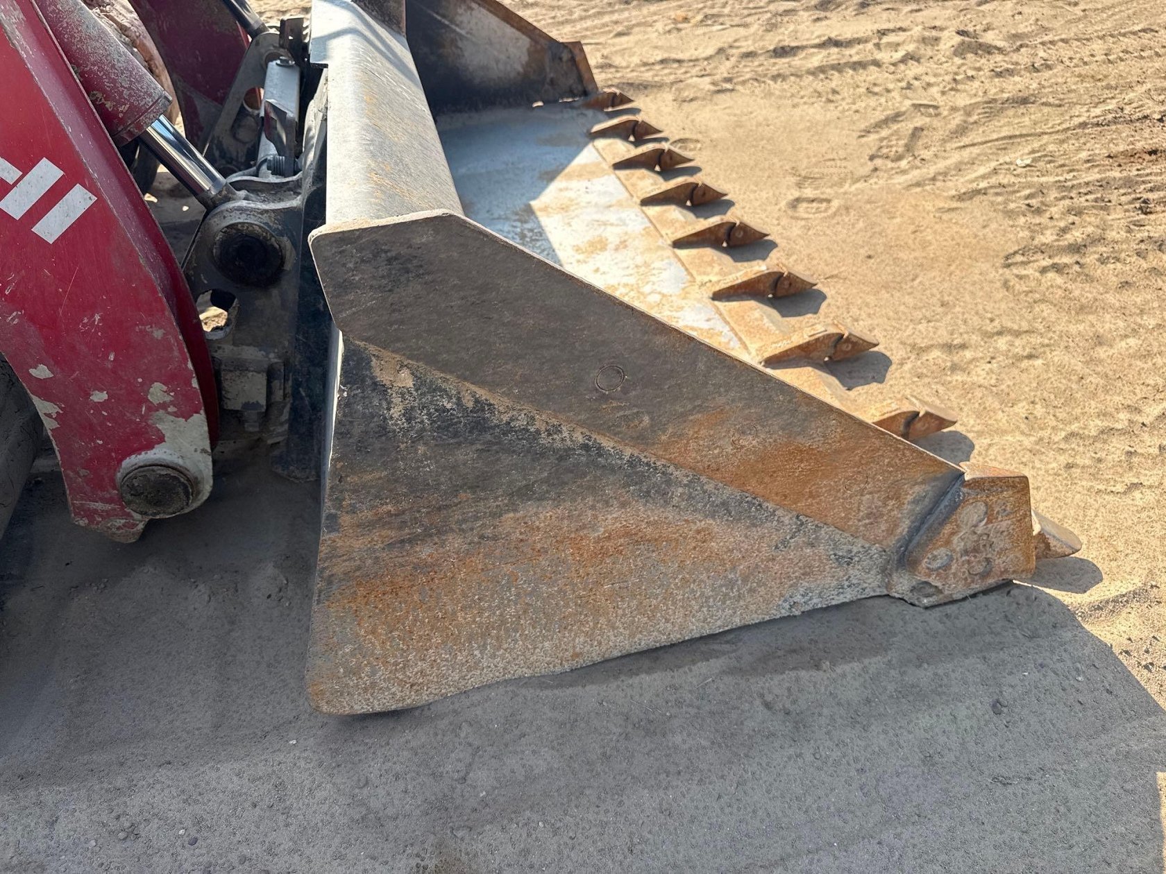 2024 TAKEUCHI TL12V2 SKID STEER